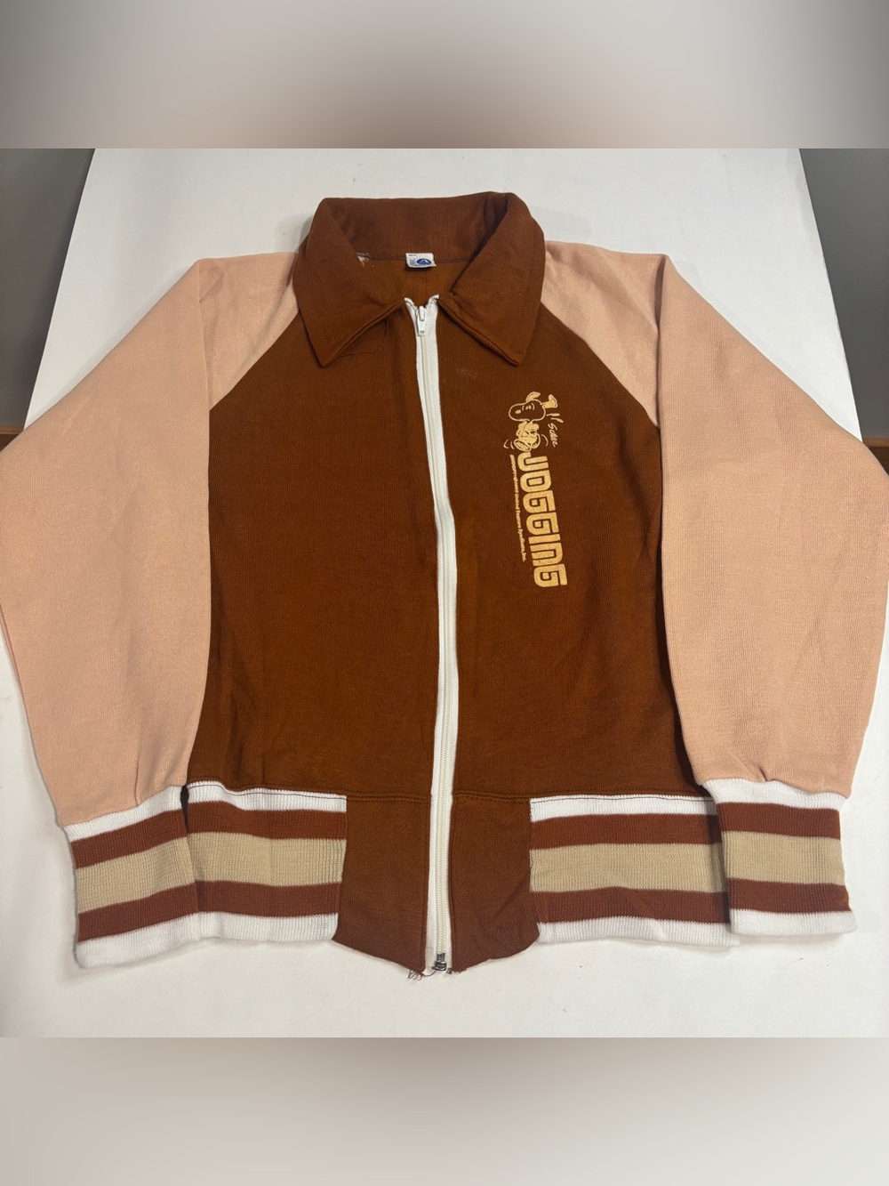 Peanuts Snoopy Jogging Full Zip Jacket Brown Long Sleeve Jacket Medium